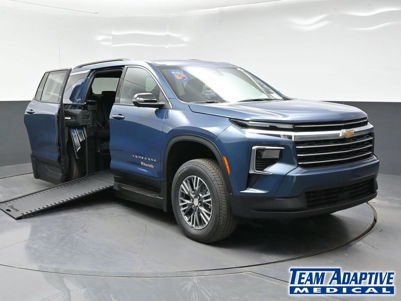 New 2026 Chevrolet Traverse