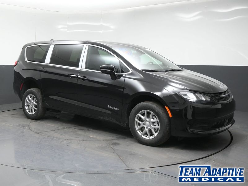New 2027 Chrysler Pacifica
