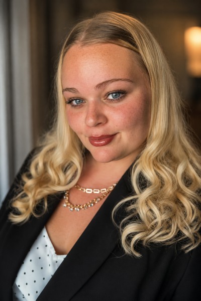Breianna Broglin 